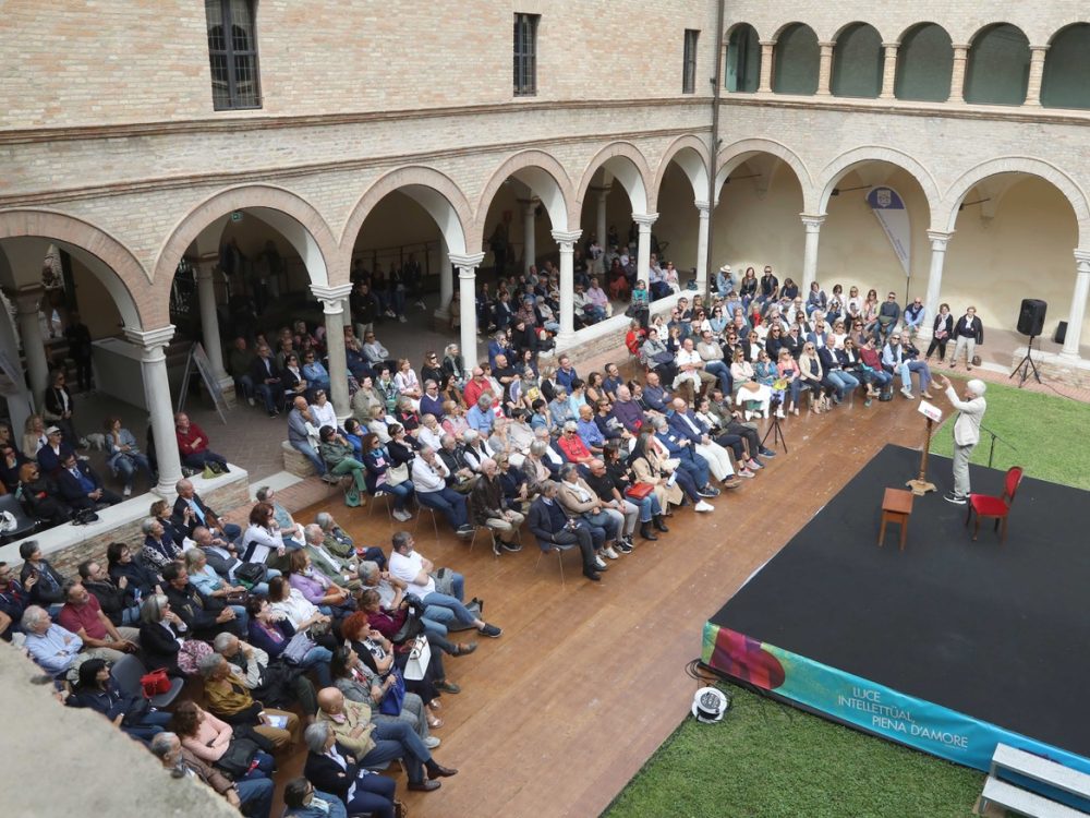 Prospettiva Dante si tinge di giallo e lancia un concorso di narrativa per il 2026