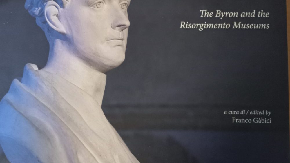 E’ dedicato ai Musei Byron e del Risorgimento il libro strenna della Fondazione Cassa di Risparmio per il Natale 2025