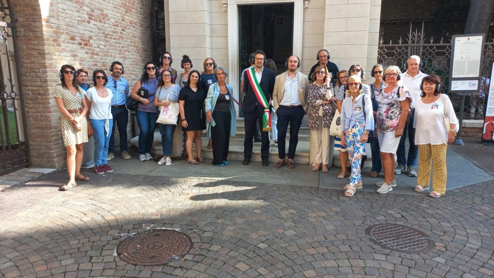 ‘Silent Play’: la visita ai tesori di Ravenna con due guide speciali, le voci di Dante e Byron