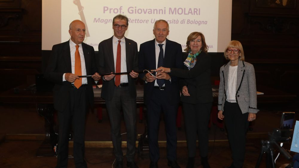 L’Accademia degli Incamminati in visita ai Musei Byron e del Risorgimento dopo la consegna del Vincastro d’argento al Magnifico Rettore Giovanni Molari